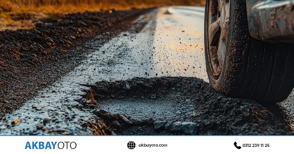 Ağustos Sıcakları ve Bozuk Yollar Araç Parçalarını Nasıl Etkiler?